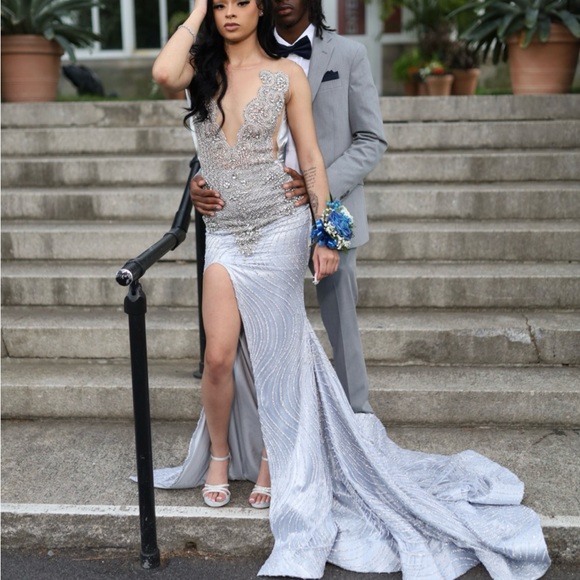 CUSTOM PROM DRESS - Picture 3 of 5